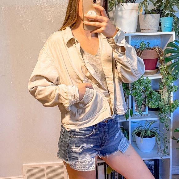 Topshop Oversized Denim Jacket Beige Long Sleeve Cropped Collared Bomber - Picture 3 of 7